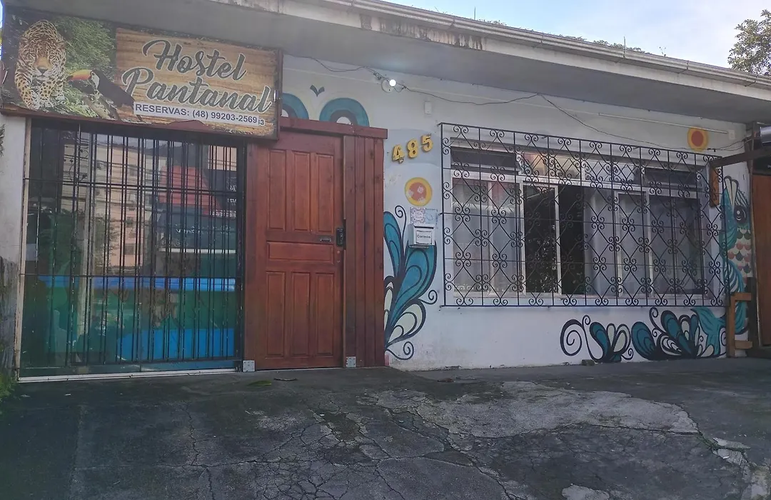 Hostel Pantanal Em Florianópolis-1